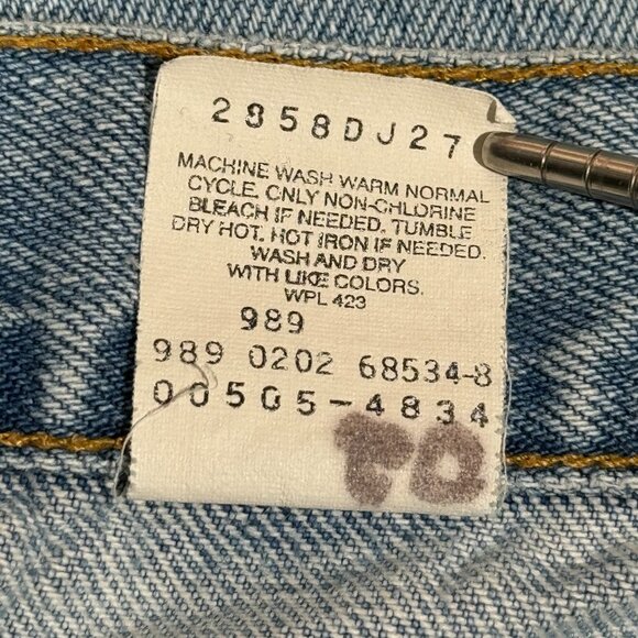 32w Y2K Vintage Levi’s 505 jeans - Picture 6 of 9